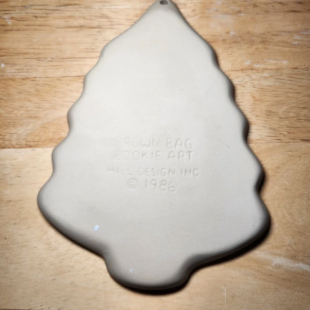Vtg Brown Bag Cookie Art Christmas Tree Cookie Mold 1986 Craft